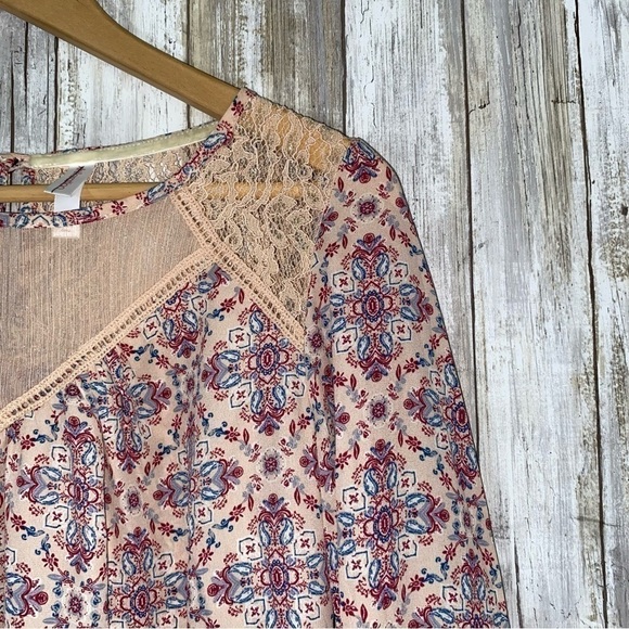 Xhilaration Pink Paisley Sheer Blouse - Picture 2 of 5